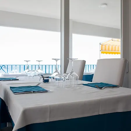 La Conchiglia Sul Mare Hotel